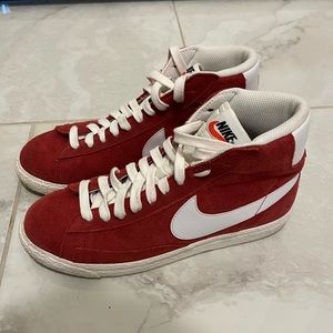 Nike blazer - fits women’s size 8